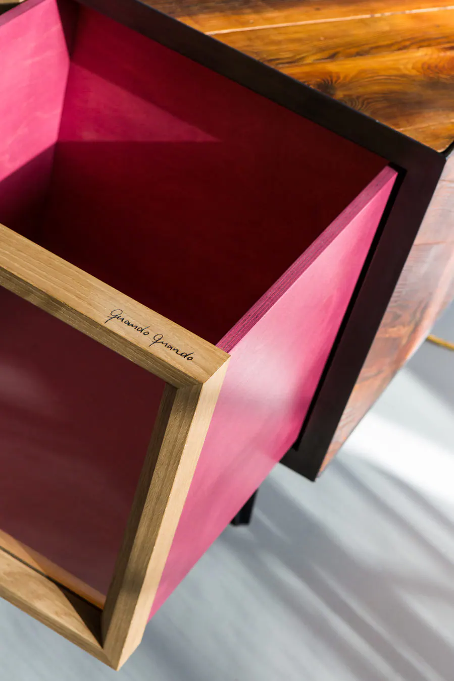 Berliner Vitrine — furniture project photograph 13 of 16