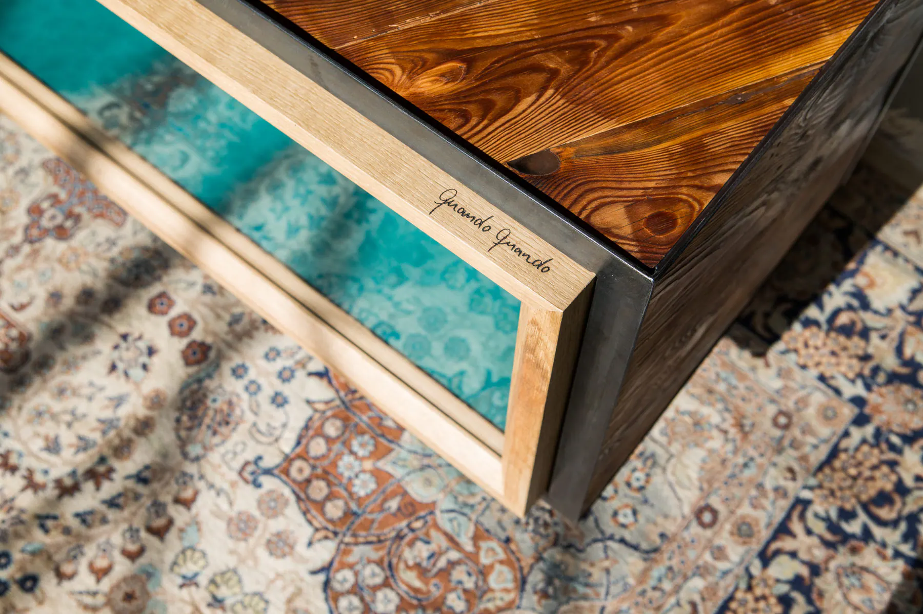 Berliner Vitrine — furniture project photograph 14 of 16