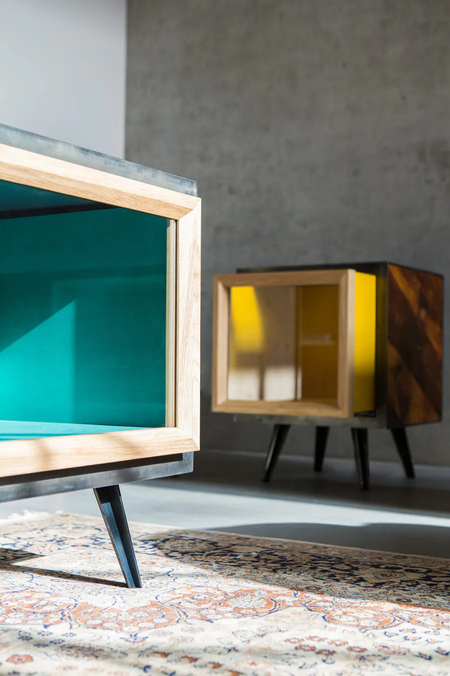 Berliner Vitrine — furniture project photograph 16 of 16