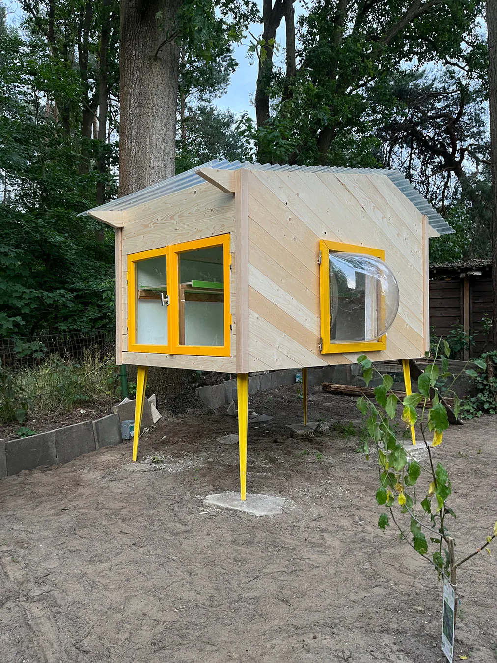Chickentecture — functional art project photograph 1 of 12