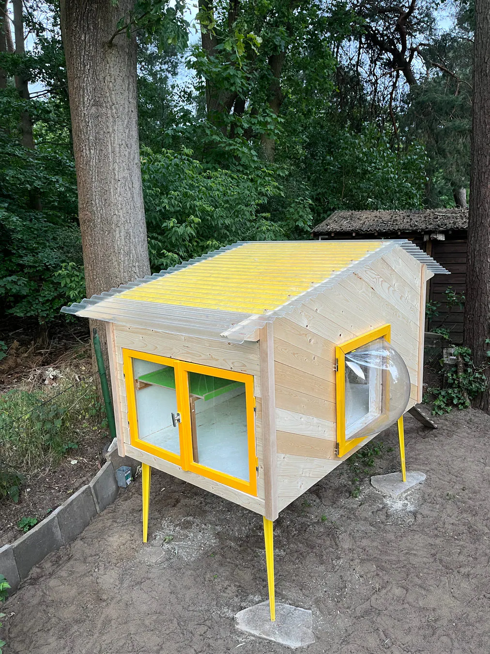 Chickentecture — functional art project photograph 8 of 12