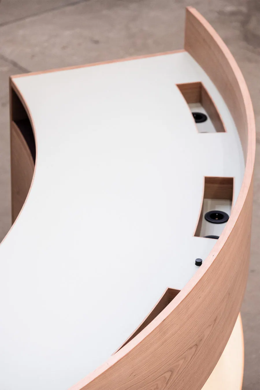 DJ Table — furniture project photograph 4 of 13
