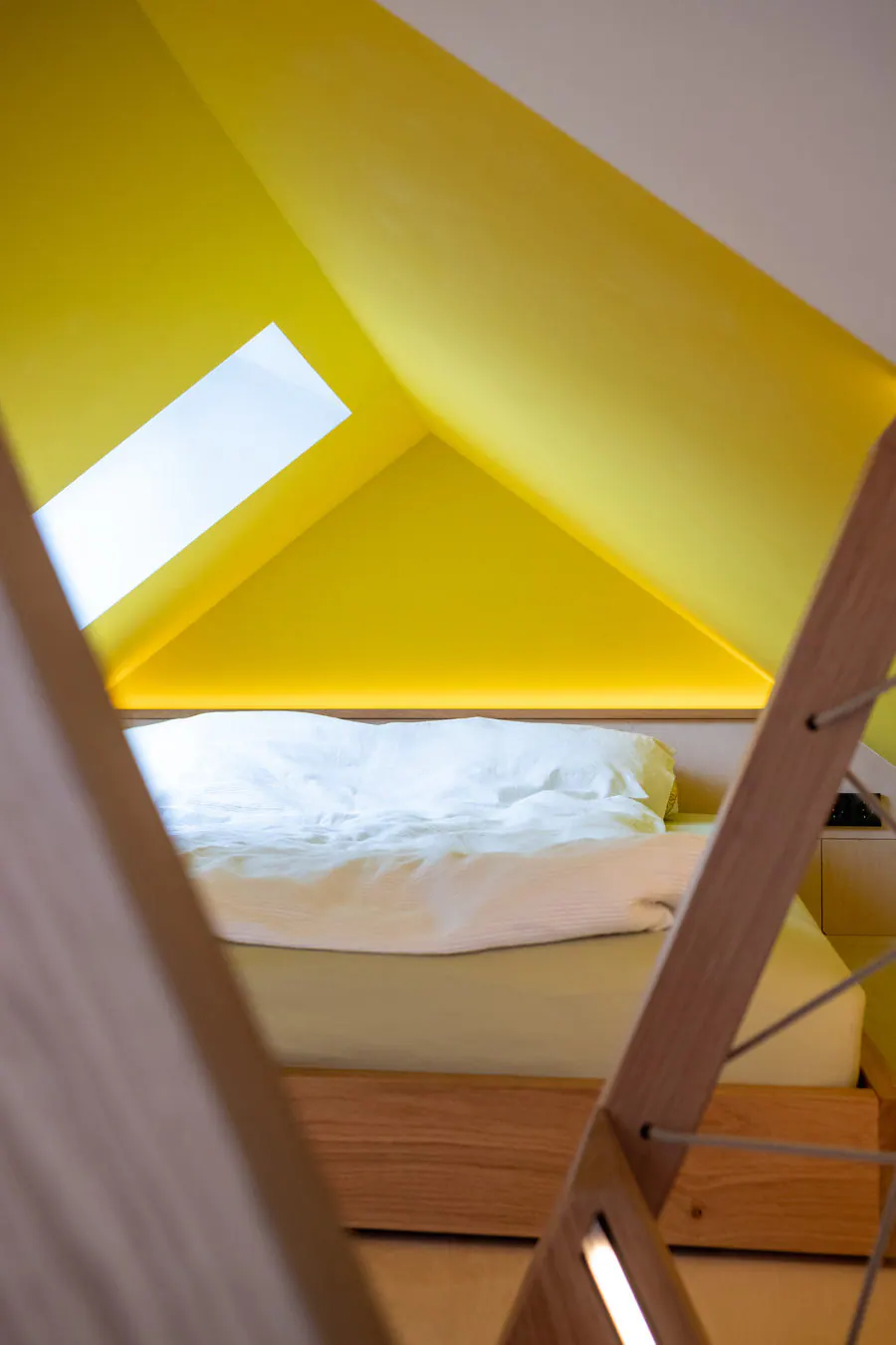 Haus am See — interior project photograph 4 of 25