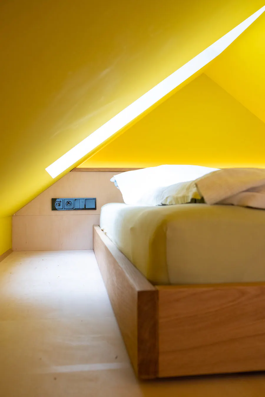 Haus am See — interior project photograph 6 of 25