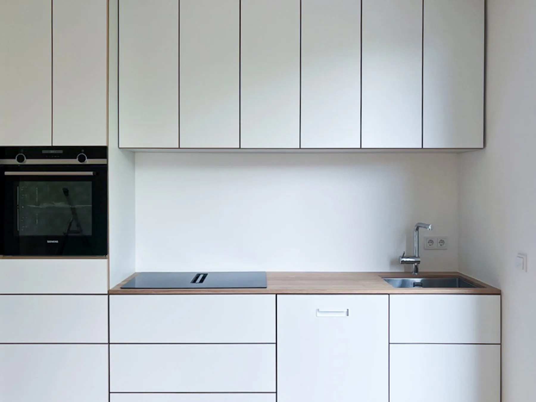 Küche Weissensee — interior project photograph 4 of 8