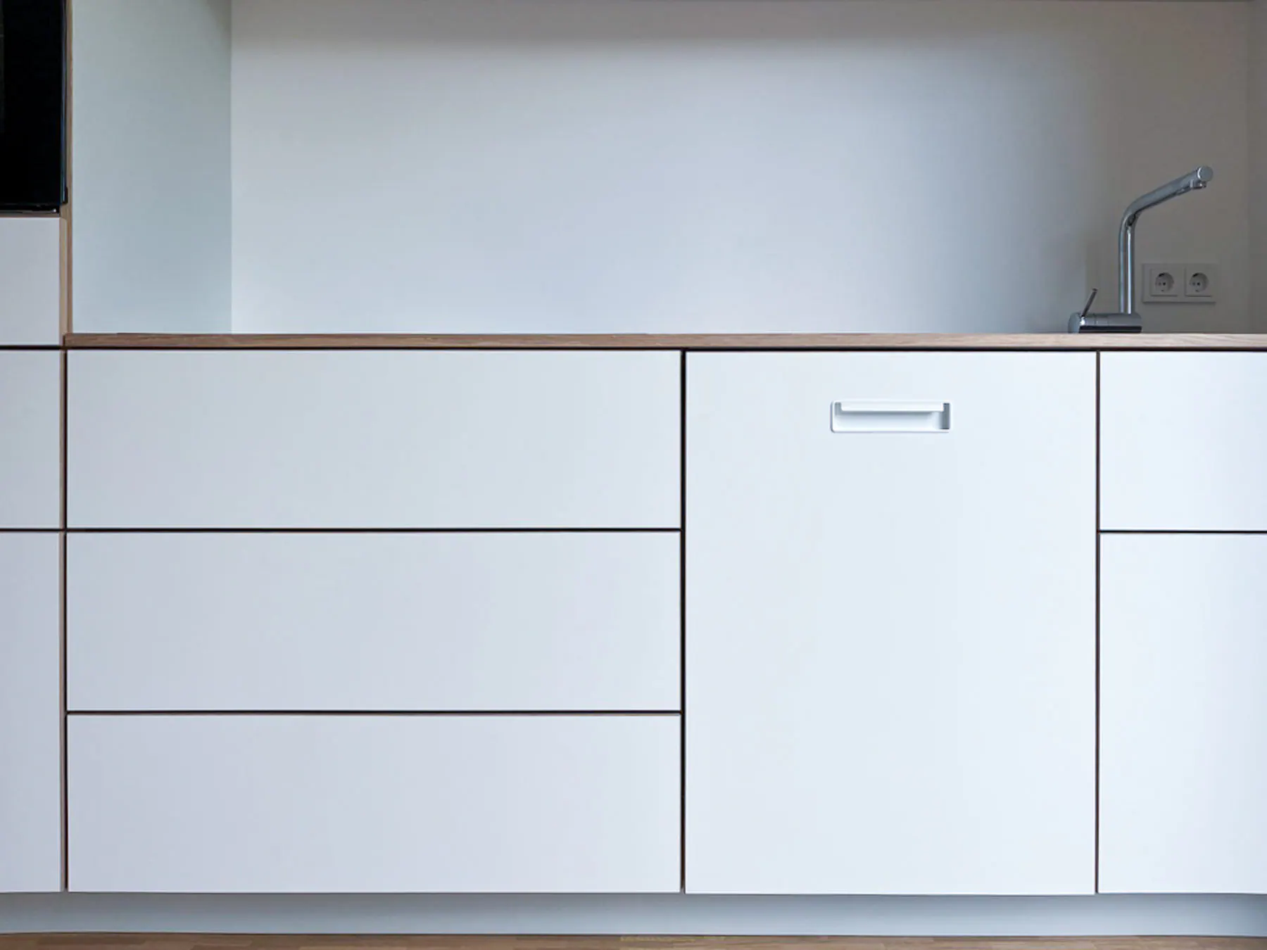 Küche Weissensee — interior project photograph 5 of 8