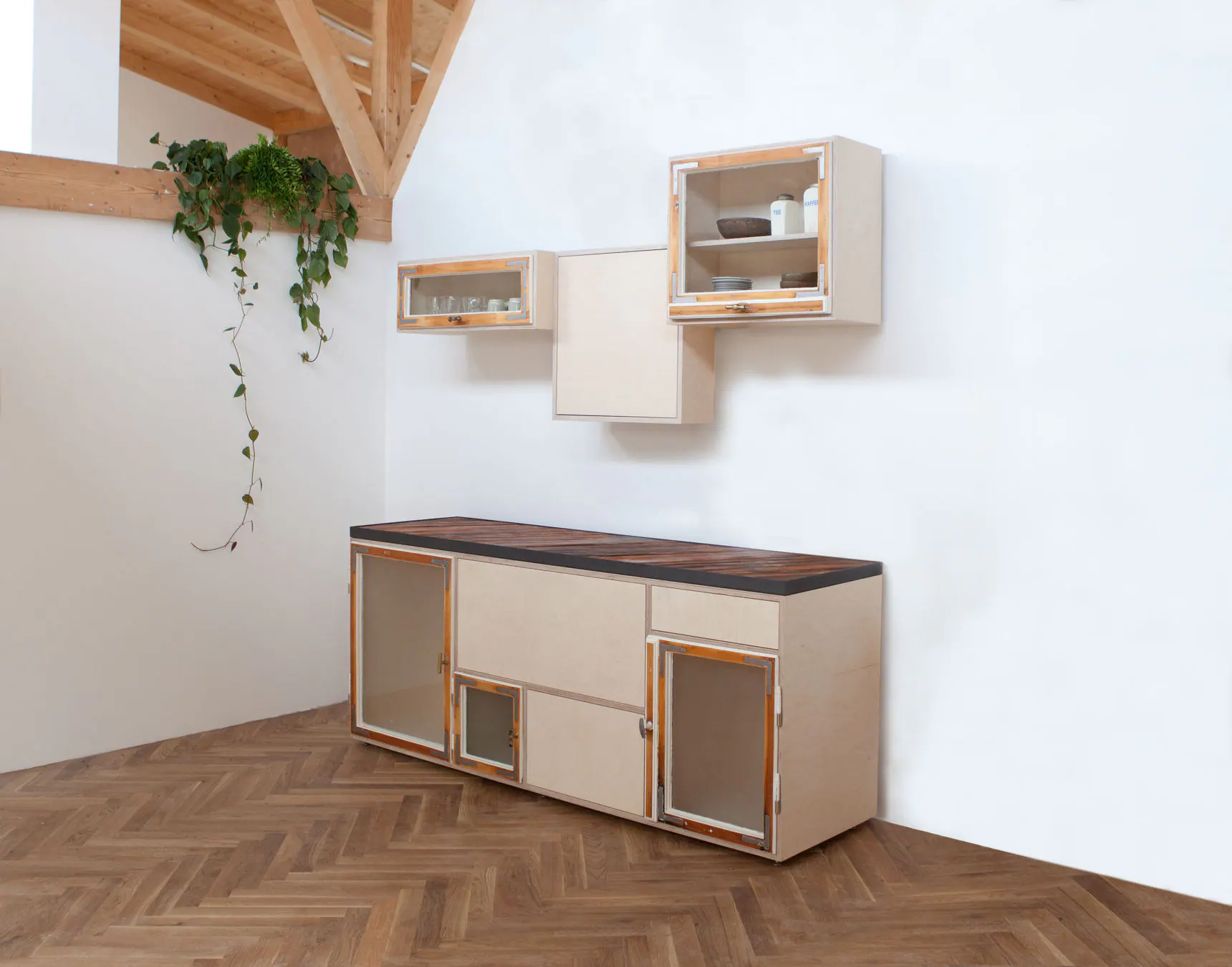 Marion’s Küchenbuffet — furniture project photograph 5 of 5
