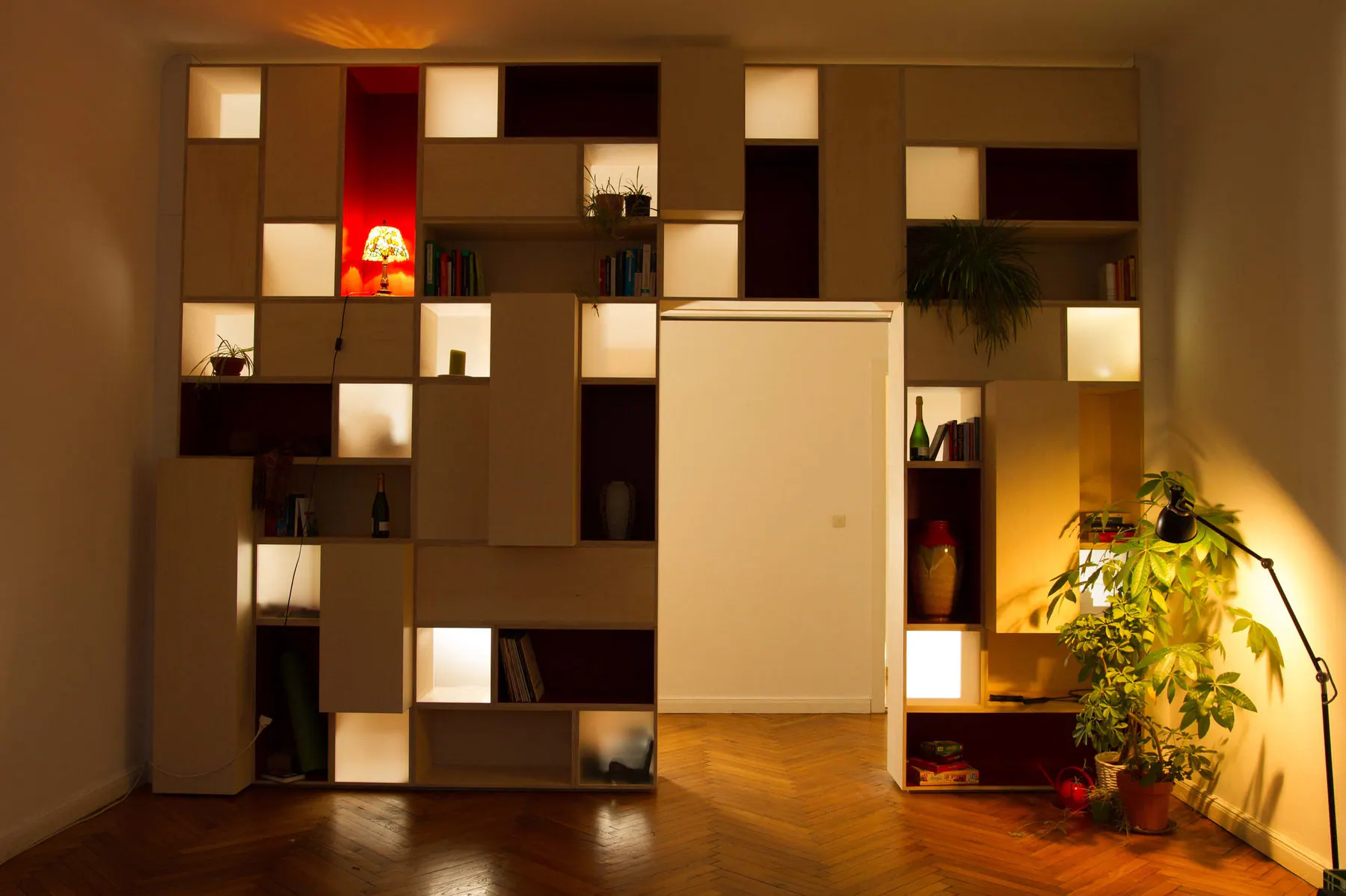 +Minus — interior project photograph 3 of 15