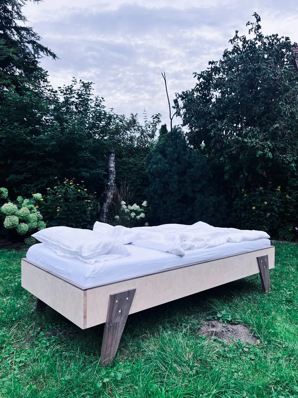 Sommerbett — furniture project photograph 4 of 6